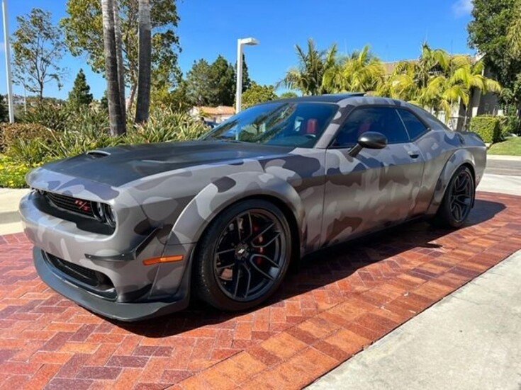 Thumbnail Photo undefined for 2019 Dodge Challenger Scat Pack